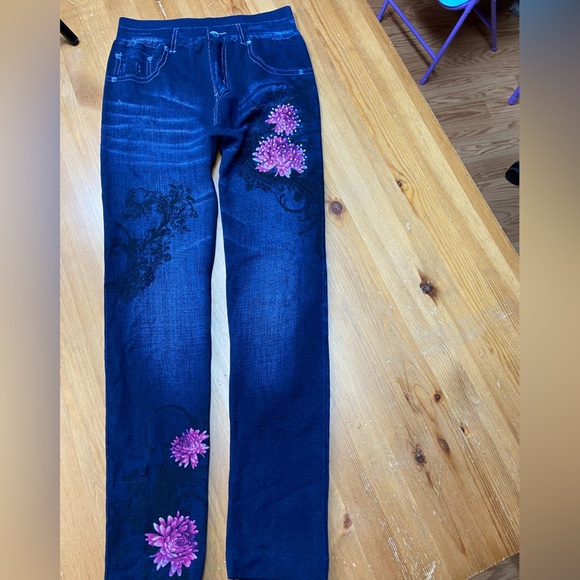 Dark Blue Leggings with Pink Floral Jean Design - Picture 1 of 4